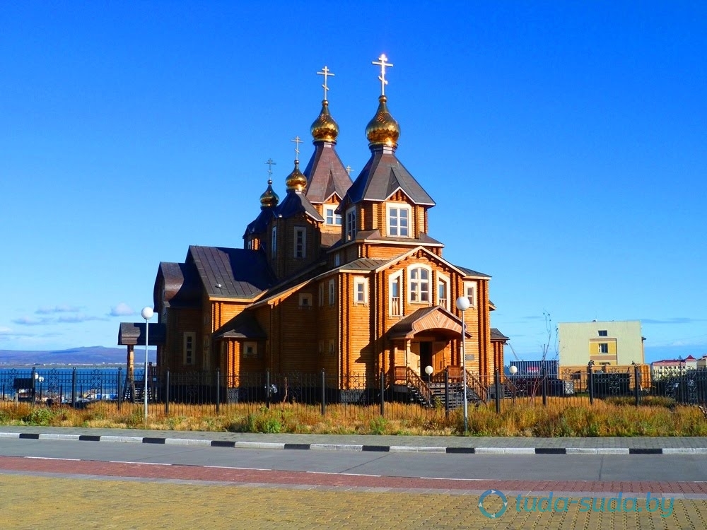 Памятник Рытхэу в Анадыре