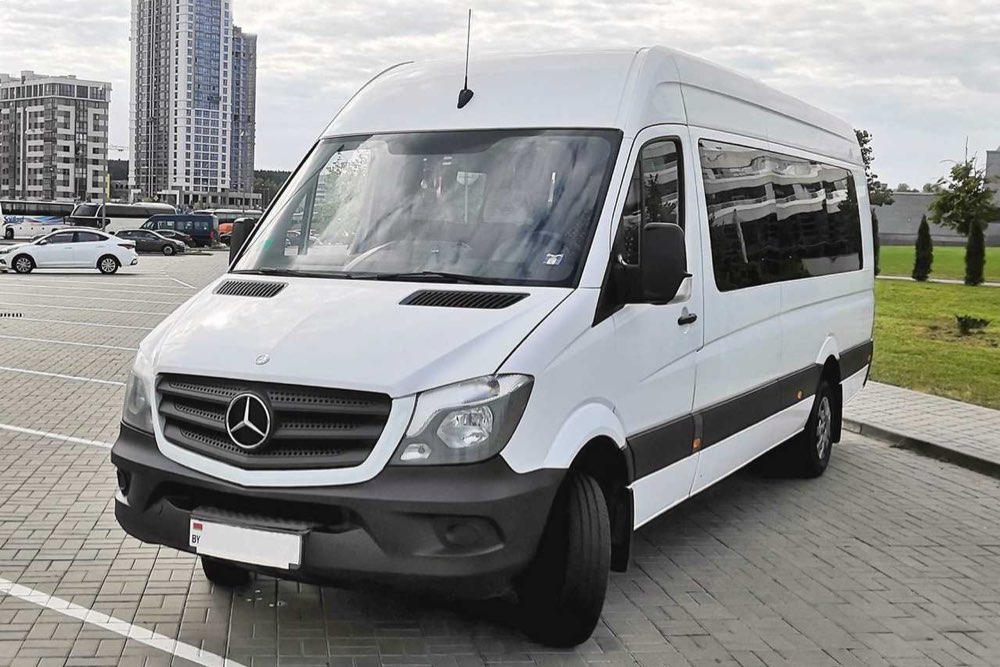 Арендовать микроавтобус с водителем Аренда микроавтобуса